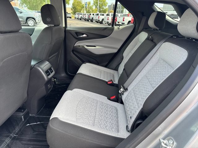 Used 2024 Chevrolet Equinox LS w/ LS Convenience Package AWD/4WD image 23