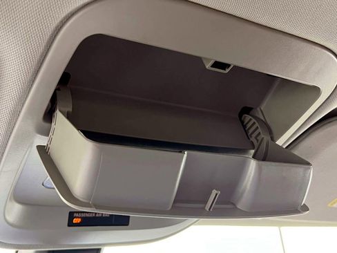 Used 2022 Chevrolet Colorado LT w/ LT Convenience Package image 30