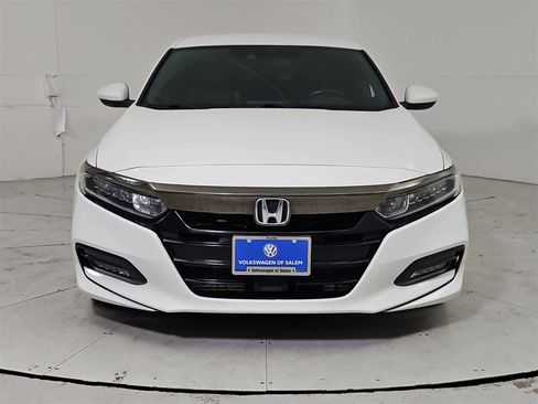 Used 2019 Honda Accord Sport image 9