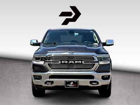 Used 2019 RAM 1500 Laramie AWD/4WD image 3