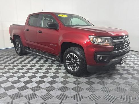 Used 2021 Chevrolet Colorado Z71 AWD/4WD image 4