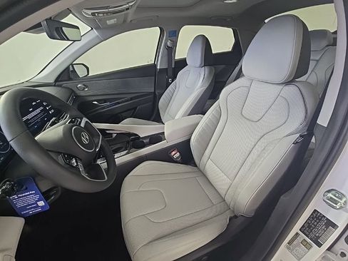 New 2026 Hyundai Elantra Limited FWD image 16