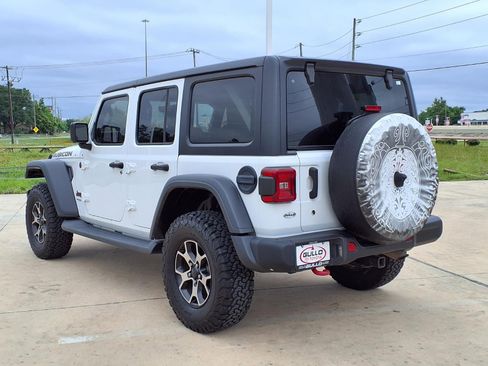 Used 2018 Jeep Wrangler Unlimited Rubicon w/ Dual Top Group AWD/4WD image 2