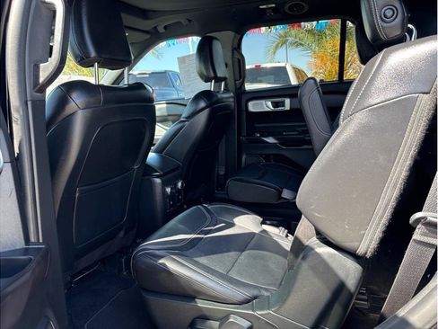 Used 2020 Ford Explorer ST w/ ST High-Performance Pack AWD/4WD image 10