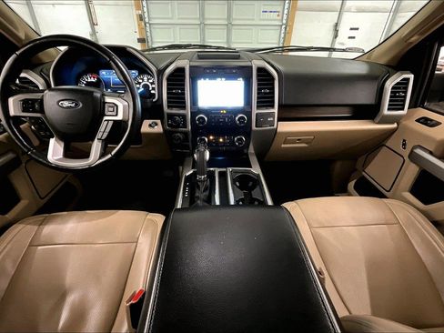 Used 2017 Ford F150 Lariat w/ Equipment Group 502A Luxury image 15