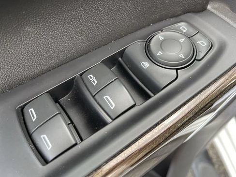Used 2020 Chevrolet Silverado 1500 LT w/ All-Star Edition AWD/4WD image 13