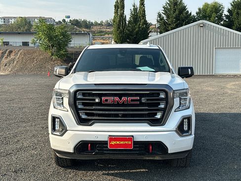 Used 2020 GMC Sierra 1500 AT4 w/ AT4 Premium Package AWD/4WD image 6