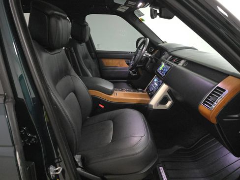Used 2019 Land Rover Range Rover Supercharged AWD/4WD image 14