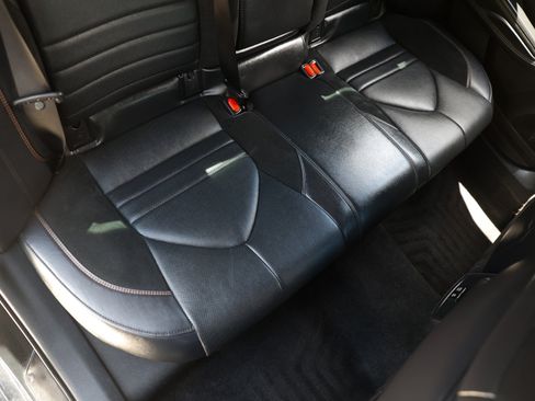 Used 2022 Toyota Avalon XSE FWD image 16
