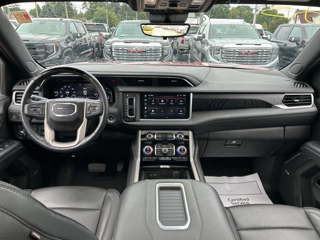 Certified 2023 GMC Yukon XL Denali w/ Advanced Technology Package AWD/4WD image 30