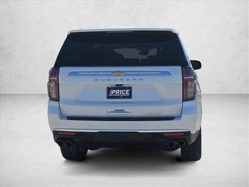 Used 2024 Chevrolet Suburban Premier w/ Premium Package RWD image 6
