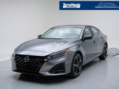 Used 2024 Nissan Altima 2.5 SR