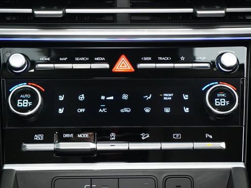 Used 2025 Hyundai Santa Fe Limited image 14