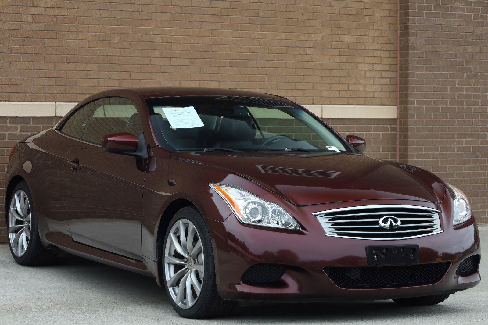 Used 2009 INFINITI G37 Convertible w/ Premium Pkg RWD image 10