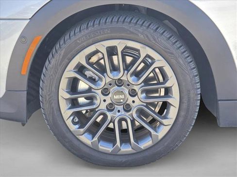 Used 2025 MINI Cooper S image 9