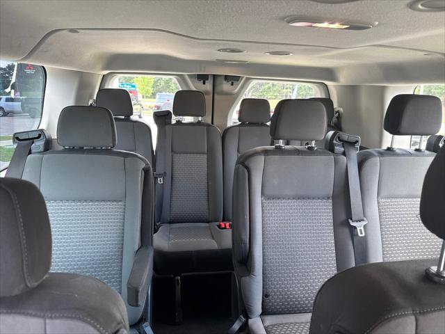 Used 2023 Ford Transit 350 XLT RWD image 23