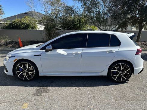 Used 2023 Volkswagen Golf R image 3