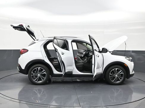 Used 2021 Buick Encore GX Select FWD image 29