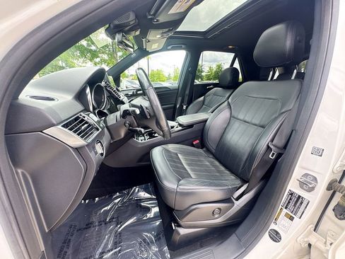 Used 2018 Mercedes-Benz GLE 350 image 19