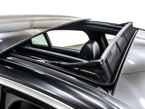 Used 2022 Mercedes-Benz E 350 Sedan image 23