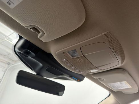 Used 2022 Lincoln Nautilus AWD image 29