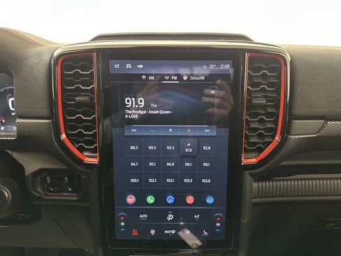 Used 2025 Ford Ranger Raptor image 14