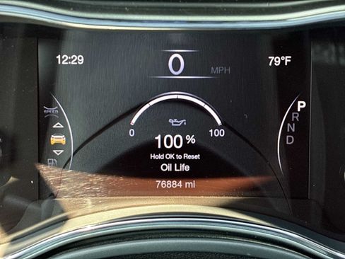 Used 2020 Jeep Grand Cherokee Limited AWD/4WD image 10