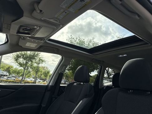 Used 2024 Subaru Forester Premium AWD/4WD image 22