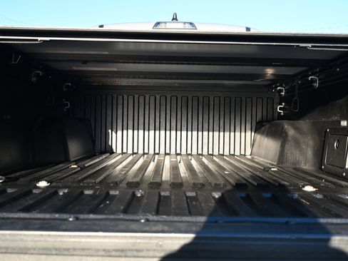 Used 2021 Toyota Tacoma TRD Sport w/ Technology Package image 44