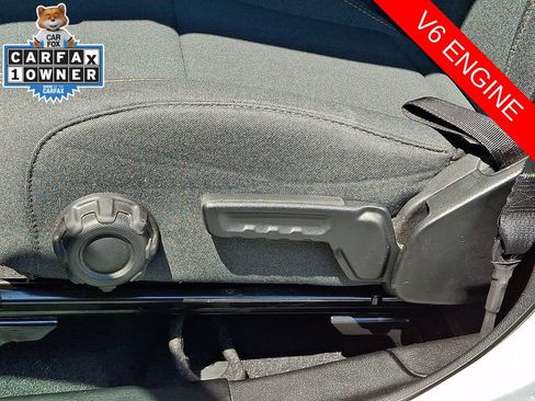 Used 2024 Jeep Wrangler Unlimited Sport AWD/4WD image 26