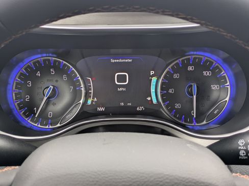 New 2026 Chrysler Pacifica Pinnacle FWD image 10