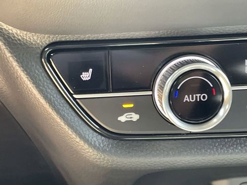 New 2026 Honda HR-V EX-L image 18