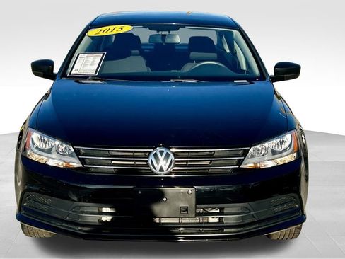 Used 2015 Volkswagen Jetta S image 2