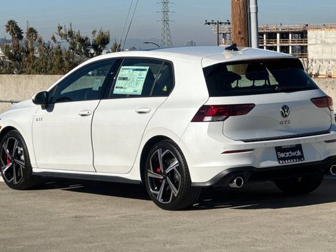New 2026 Volkswagen GTI SE image 6