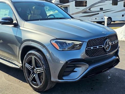 New 2026 Mercedes-Benz GLE 450 4MATIC image 2