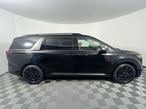 New 2026 Kia Carnival SX Prestige image 2