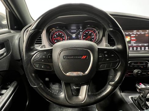Used 2022 Dodge Charger SXT AWD/4WD image 22