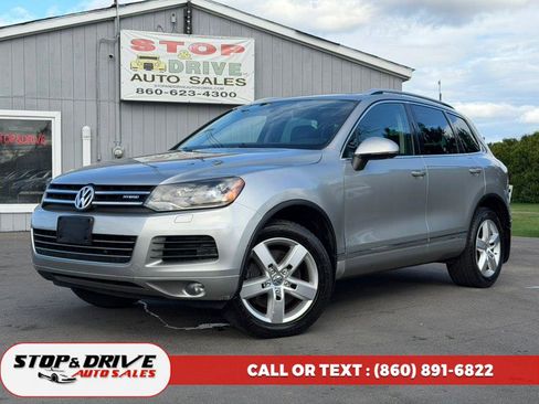 Used 2013 Volkswagen Touareg Hybrid AWD/4WD image 1