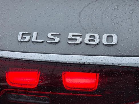 New 2026 Mercedes-Benz GLS 580 GLS 580 image 33
