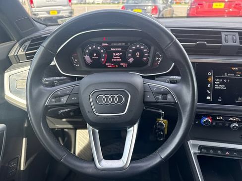 Used 2022 Audi Q3 2.0T Premium AWD/4WD image 18