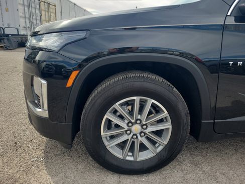 Used 2023 Chevrolet Traverse LT w/ LPO, Floor Liner Package image 10