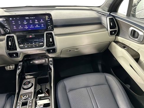 Used 2023 Kia Sorento SX Prestige AWD/4WD image 29