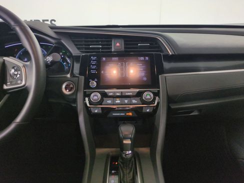 Used 2021 Honda Civic EX image 18