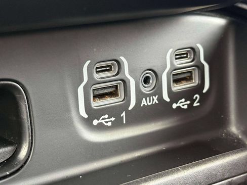 Used 2020 RAM 1500 Big Horn AWD/4WD image 27