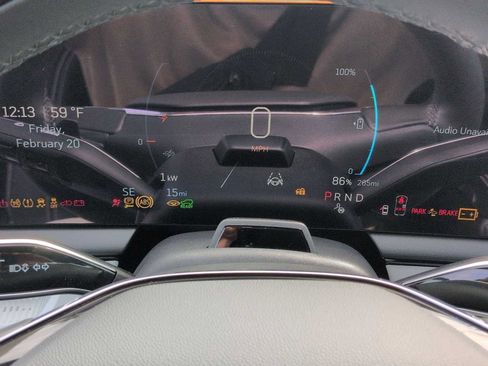 New 2026 Cadillac Optiq Luxury 1 image 17