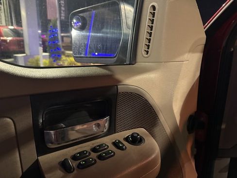 Used 2008 Ford F150 XLT image 24