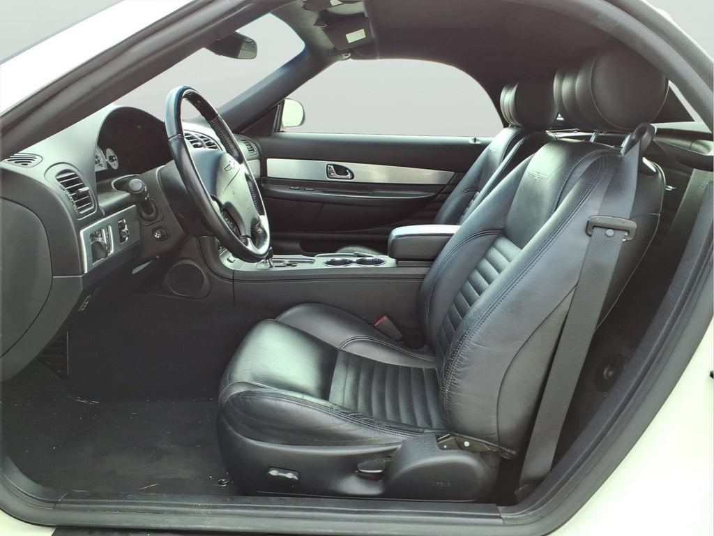 Used 2003 Ford Thunderbird RWD image 13