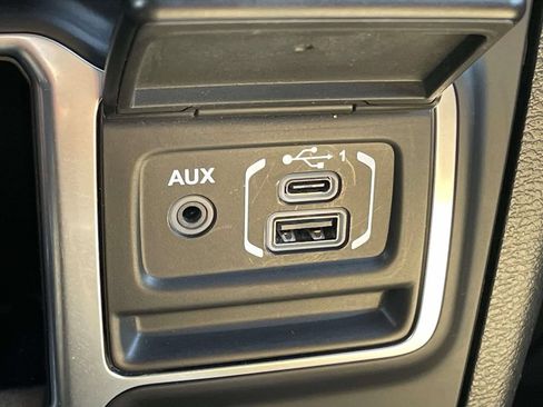 Used 2021 Jeep Wrangler Sport AWD/4WD image 21