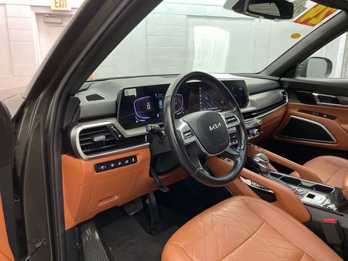 Used 2024 Kia Telluride EX X-Line AWD/4WD image 19