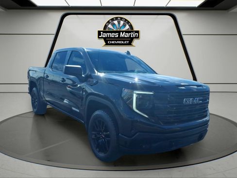 Certified 2023 GMC Sierra 1500 Elevation AWD/4WD image 3